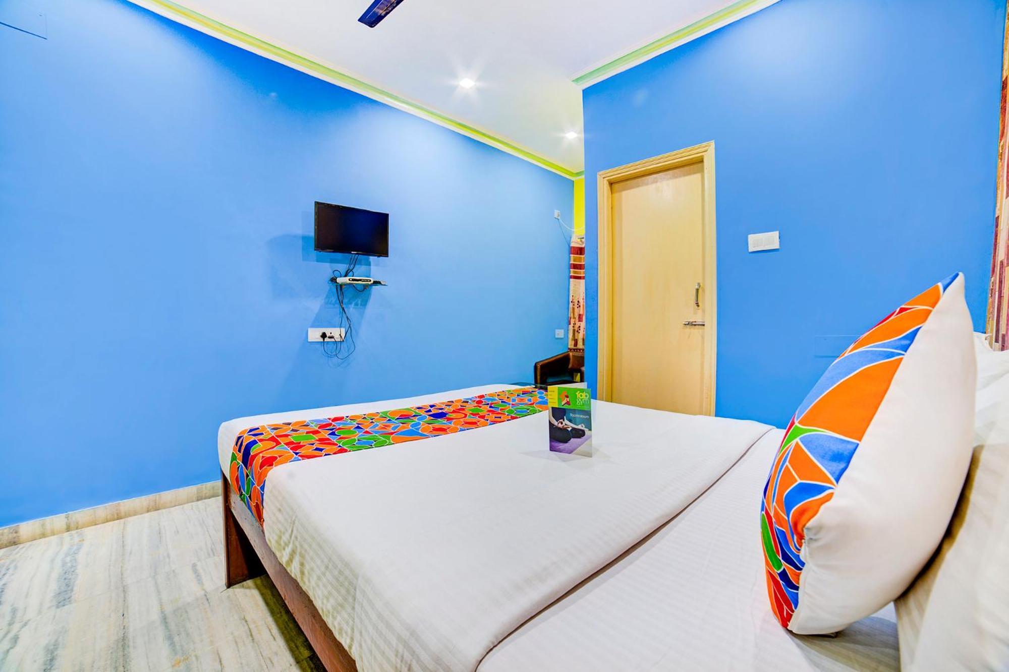Fabexpress Nest - Nr Park Street Metro Station Hotel Kolkata Exterior photo