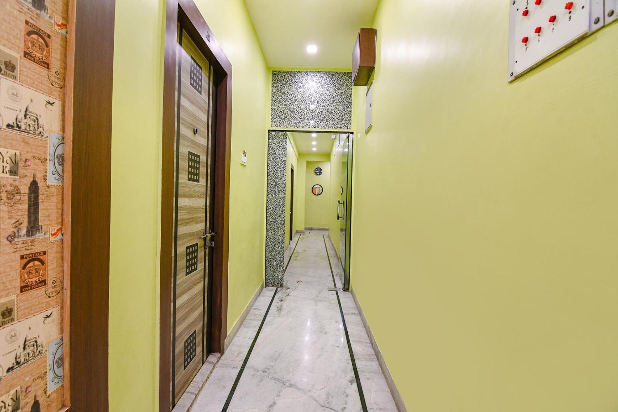 Fabexpress Nest - Nr Park Street Metro Station Hotel Kolkata Exterior photo